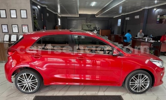 Nunua Ilio tumika Kia Rio Red Gari ndani ya Ezulwini nchini Hhohho Nunua Ilio tumika Kia Rio Red Gari ndani ya Ezulwini nchini Hhohho