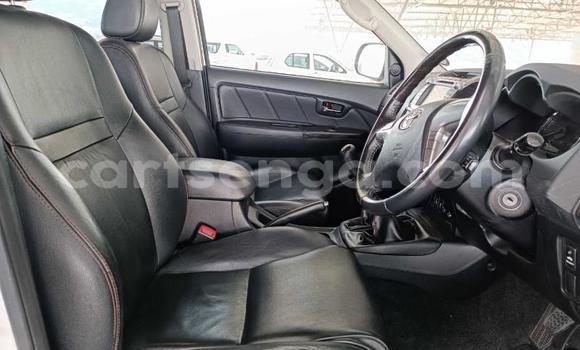 Buy Used Toyota Fortuner White Car in Ezulwini in Hhohho Buy Used Toyota Fortuner White Car in Ezulwini in Hhohho