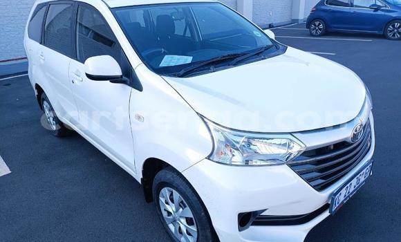 Buy Used Toyota Avanza White Car in Ezulwini in Hhohho Buy Used Toyota Avanza White Car in Ezulwini in Hhohho
