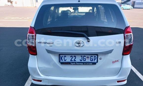 Buy Used Toyota Avanza White Car in Ezulwini in Hhohho Buy Used Toyota Avanza White Car in Ezulwini in Hhohho