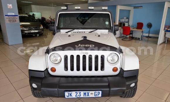 Buy Used Jeep Wrangler White Car in Manzini in Manzini Buy Used Jeep Wrangler White Car in Manzini in Manzini