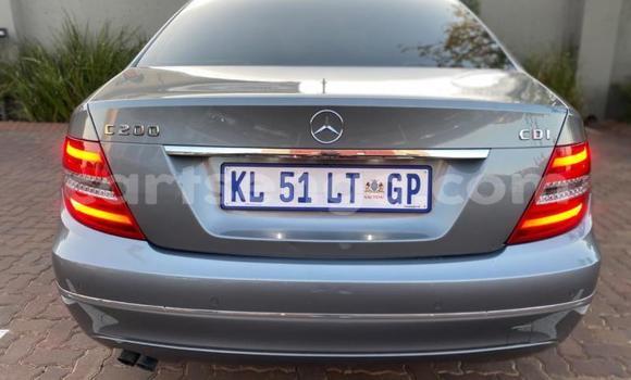 Nunua Ilio tumika Mercedes‒Benz C–Class Silver Gari ndani ya Manzini nchini Manzini Nunua Ilio tumika Mercedes‒Benz C–Class Silver Gari ndani ya Manzini nchini Manzini