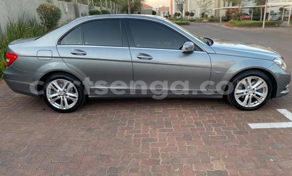 Nunua Ilio tumika Mercedes‒Benz C–Class Silver Gari ndani ya Manzini nchini Manzini Nunua Ilio tumika Mercedes‒Benz C–Class Silver Gari ndani ya Manzini nchini Manzini