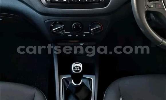 Acheter Occasion Voiture Hyundai i20 Beige à Mbabane, Manzini Acheter Occasion Voiture Hyundai i20 Beige à Mbabane, Manzini