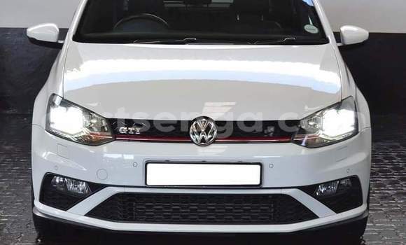 Acheter Occasion Voiture Volkswagen Polo GTI Blanc à Hluti, Shiselweni District Acheter Occasion Voiture Volkswagen Polo GTI Blanc à Hluti, Shiselweni District