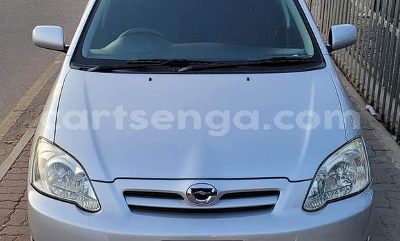 Acheter Occasion Voiture Toyota Runx Gris à Ngwenya, Hhohho Acheter Occasion Voiture Toyota Runx Gris à Ngwenya, Hhohho