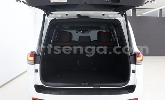 Buy Used Toyota Land Cruiser White Car in Big Bend in Lubombo District Buy Used Toyota Land Cruiser White Car in Big Bend in Lubombo District