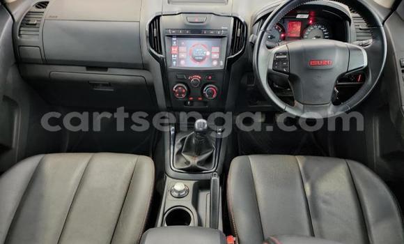 Buy Used Isuzu D–MAX White Car in Manzini in Manzini Buy Used Isuzu D–MAX White Car in Manzini in Manzini