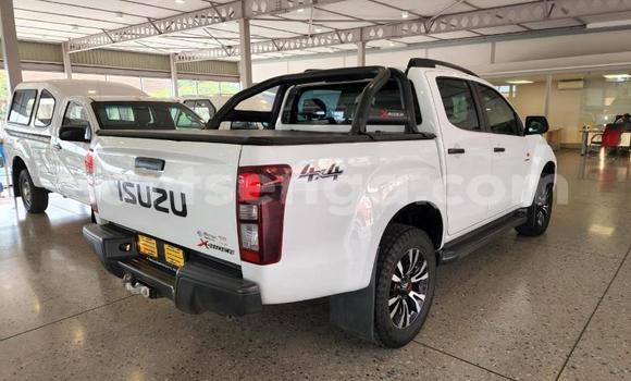 Buy Used Isuzu D–MAX White Car in Manzini in Manzini Buy Used Isuzu D–MAX White Car in Manzini in Manzini
