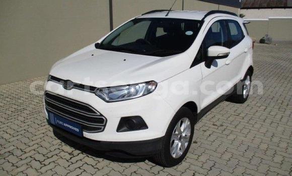 Nunua Ilio tumika Ford EcoSport White Gari ndani ya Bhunya nchini Manzini Nunua Ilio tumika Ford EcoSport White Gari ndani ya Bhunya nchini Manzini