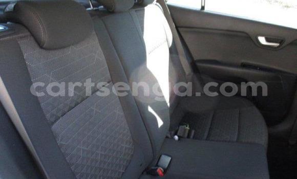 Nunua Ilio tumika Kia Rio White Gari ndani ya Bhunya nchini Manzini Nunua Ilio tumika Kia Rio White Gari ndani ya Bhunya nchini Manzini