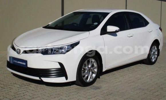 Nunua Ilio tumika Toyota Corolla White Gari ndani ya Bhunya nchini Manzini Nunua Ilio tumika Toyota Corolla White Gari ndani ya Bhunya nchini Manzini