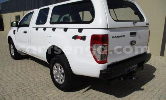 Nunua Ilio tumika Ford Ranger White Gari ndani ya Bhunya nchini Manzini Nunua Ilio tumika Ford Ranger White Gari ndani ya Bhunya nchini Manzini
