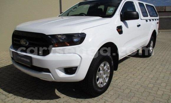 Nunua Ilio tumika Ford Ranger White Gari ndani ya Bhunya nchini Manzini Nunua Ilio tumika Ford Ranger White Gari ndani ya Bhunya nchini Manzini