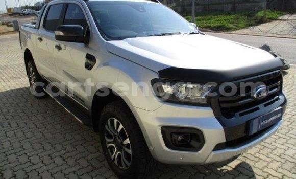 Nunua Ilio tumika Ford Ranger Silver Gari ndani ya Bhunya nchini Manzini Nunua Ilio tumika Ford Ranger Silver Gari ndani ya Bhunya nchini Manzini
