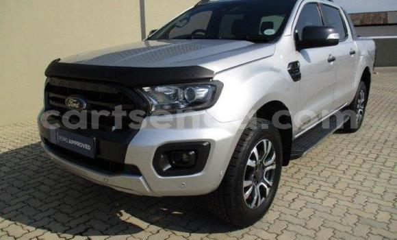 Nunua Ilio tumika Ford Ranger Silver Gari ndani ya Bhunya nchini Manzini Nunua Ilio tumika Ford Ranger Silver Gari ndani ya Bhunya nchini Manzini