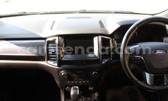 Nunua Ilio tumika Ford Ranger Silver Gari ndani ya Bhunya nchini Manzini Nunua Ilio tumika Ford Ranger Silver Gari ndani ya Bhunya nchini Manzini