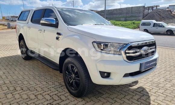 Buy Used Ford Ranger White Car in Bhunya in Manzini Buy Used Ford Ranger White Car in Bhunya in Manzini