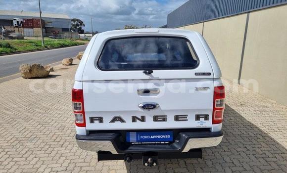 Nunua Ilio tumika Ford Ranger White Gari ndani ya Bhunya nchini Manzini Nunua Ilio tumika Ford Ranger White Gari ndani ya Bhunya nchini Manzini