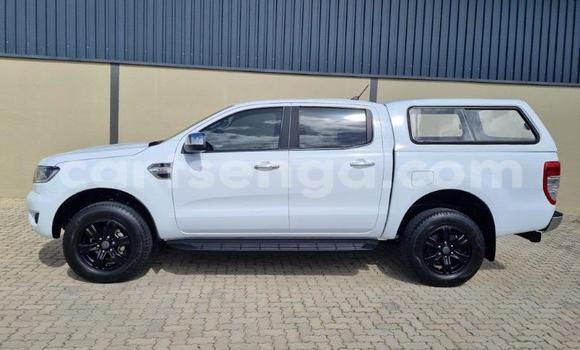 Nunua Ilio tumika Ford Ranger White Gari ndani ya Bhunya nchini Manzini Nunua Ilio tumika Ford Ranger White Gari ndani ya Bhunya nchini Manzini