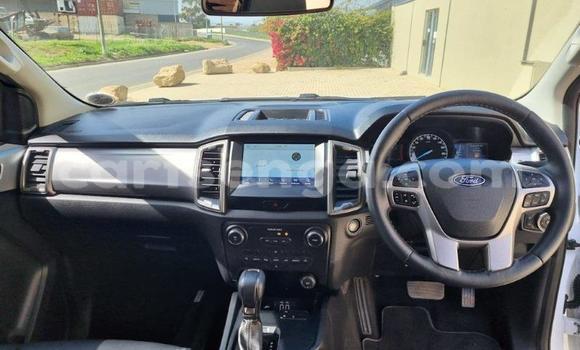 Nunua Ilio tumika Ford Ranger White Gari ndani ya Bhunya nchini Manzini Nunua Ilio tumika Ford Ranger White Gari ndani ya Bhunya nchini Manzini