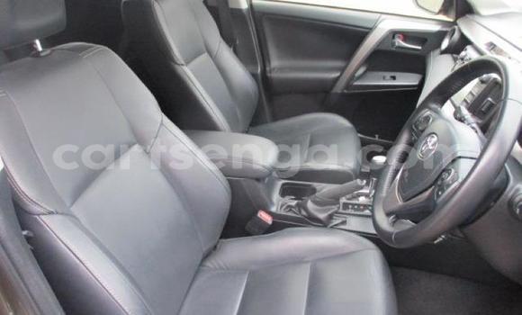 Nunua Ilio tumika Toyota RAV4 Silver Gari ndani ya Bhunya nchini Manzini Nunua Ilio tumika Toyota RAV4 Silver Gari ndani ya Bhunya nchini Manzini