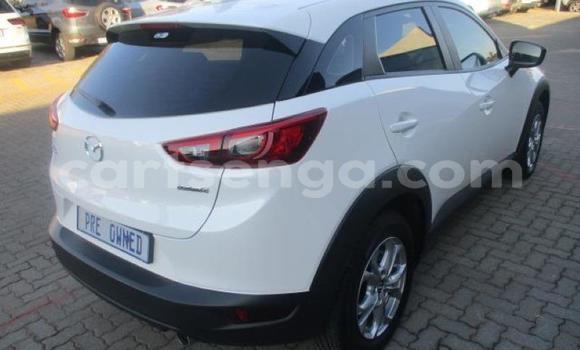 Nunua Ilio tumika Mazda 3 White Gari ndani ya Bhunya nchini Manzini Nunua Ilio tumika Mazda 3 White Gari ndani ya Bhunya nchini Manzini