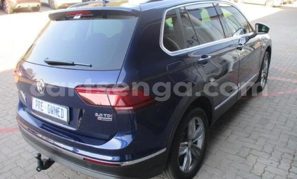 Nunua Ilio tumika Volkswagen Tiguan Blue Gari ndani ya Bhunya nchini Manzini Nunua Ilio tumika Volkswagen Tiguan Blue Gari ndani ya Bhunya nchini Manzini