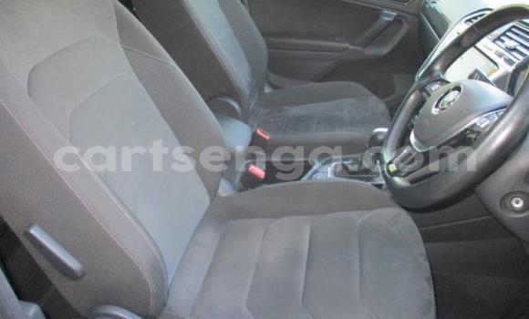 Nunua Ilio tumika Volkswagen Tiguan Blue Gari ndani ya Bhunya nchini Manzini Nunua Ilio tumika Volkswagen Tiguan Blue Gari ndani ya Bhunya nchini Manzini