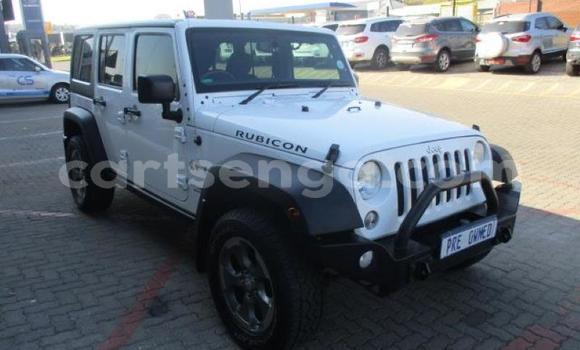 Nunua Ilio tumika Jeep Cherokee White Gari ndani ya Bhunya nchini Manzini Nunua Ilio tumika Jeep Cherokee White Gari ndani ya Bhunya nchini Manzini