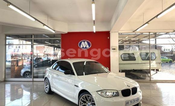 Acheter Occasion Voiture BMW 1-Series Blanc à Mbabane, Manzini Acheter Occasion Voiture BMW 1-Series Blanc à Mbabane, Manzini
