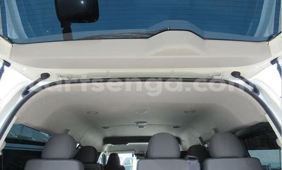 Buy Used Toyota Hiace White Car in Big Bend in Lubombo Buy Used Toyota Hiace White Car in Big Bend in Lubombo