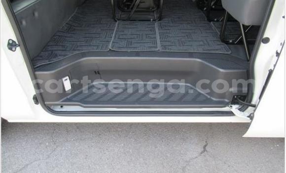 Buy Used Toyota Hiace White Car in Big Bend in Lubombo Buy Used Toyota Hiace White Car in Big Bend in Lubombo