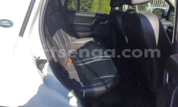 Buy Used Land Rover Freelander White Car in Mbabane in Manzini Buy Used Land Rover Freelander White Car in Mbabane in Manzini