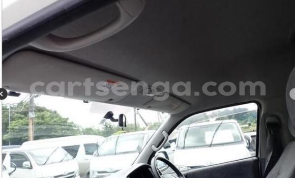 Buy Used Toyota Hiace White Car in Ezulwini in Hhohho Buy Used Toyota Hiace White Car in Ezulwini in Hhohho