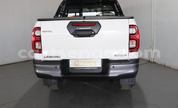 Acheter Occasion Voiture Toyota Hilux Blanc à Mbabane, Manzini Acheter Occasion Voiture Toyota Hilux Blanc à Mbabane, Manzini