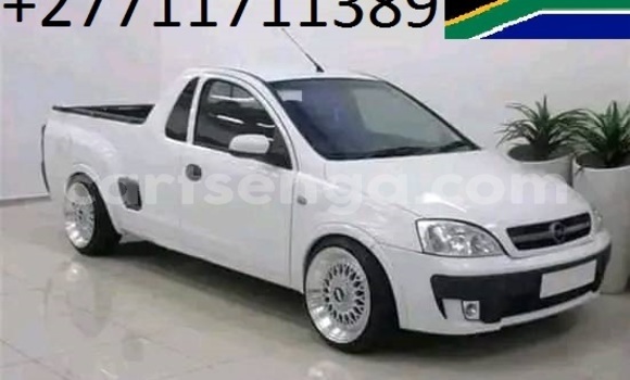 Nunua Ilio tumika Opel Corsa White Gari ndani ya Mbabane nchini Manzini Nunua Ilio tumika Opel Corsa White Gari ndani ya Mbabane nchini Manzini