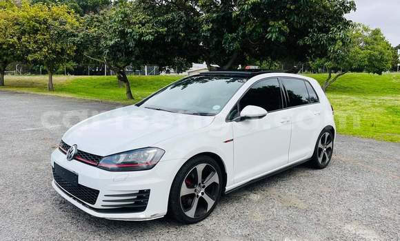 Nunua Ilio tumika Volkswagen Golf GTI White Gari ndani ya Mbabane nchini Manzini Nunua Ilio tumika Volkswagen Golf GTI White Gari ndani ya Mbabane nchini Manzini