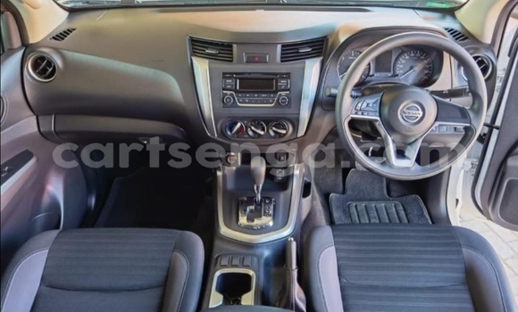 Nunua Ilio tumika Nissan Navara White Gari ndani ya Tabankulu nchini Wilaya ya Lubombo Nunua Ilio tumika Nissan Navara White Gari ndani ya Tabankulu nchini Wilaya ya Lubombo