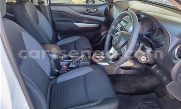 Nunua Ilio tumika Nissan Navara White Gari ndani ya Tabankulu nchini Wilaya ya Lubombo Nunua Ilio tumika Nissan Navara White Gari ndani ya Tabankulu nchini Wilaya ya Lubombo