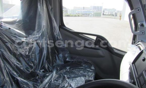 Nunua Ilio tumika Mitsubishi Van Other Lori ndani ya Manzini nchini Manzini Nunua Ilio tumika Mitsubishi Van Other Lori ndani ya Manzini nchini Manzini