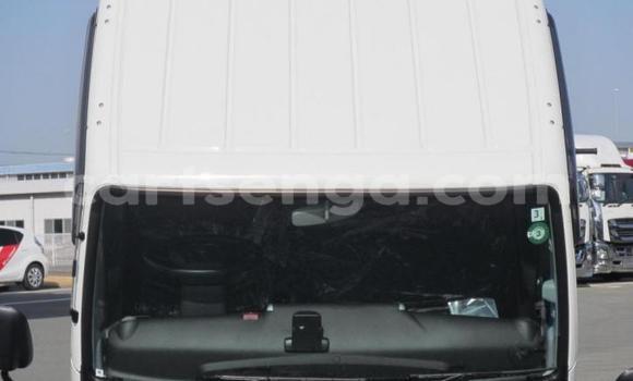 Nunua Ilio tumika Mitsubishi Van Other Lori ndani ya Manzini nchini Manzini Nunua Ilio tumika Mitsubishi Van Other Lori ndani ya Manzini nchini Manzini