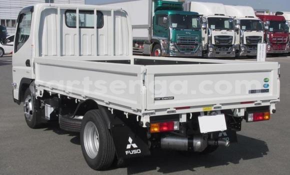 Nunua Ilio tumika Mitsubishi Van Other Lori ndani ya Manzini nchini Manzini Nunua Ilio tumika Mitsubishi Van Other Lori ndani ya Manzini nchini Manzini