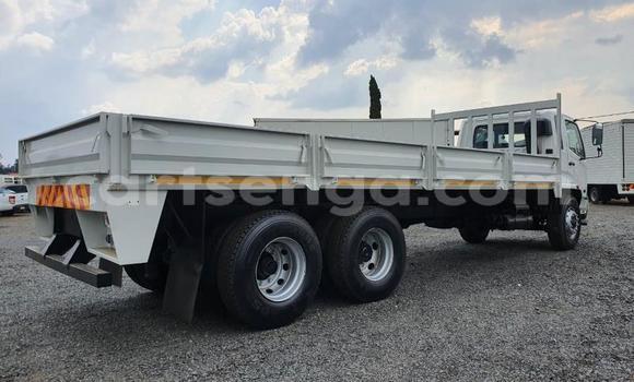 Acheter Occasion Utilitaire Mitsubishi L400 Blanc à Hlatikulu, Shiselweni District Acheter Occasion Utilitaire Mitsubishi L400 Blanc à Hlatikulu, Shiselweni District