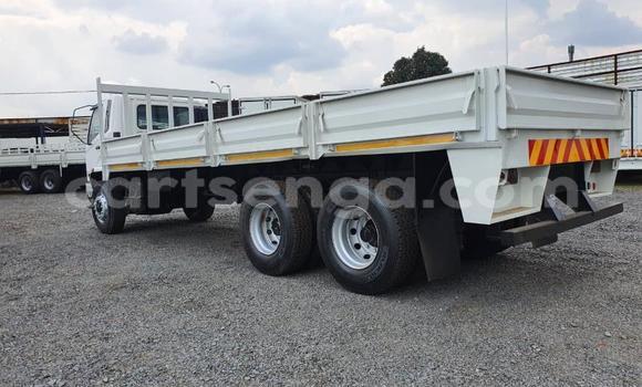 Acheter Occasion Utilitaire Mitsubishi L400 Blanc à Hlatikulu, Shiselweni District Acheter Occasion Utilitaire Mitsubishi L400 Blanc à Hlatikulu, Shiselweni District