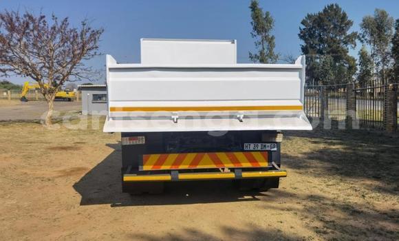 Acheter Occasion Utilitaire Mitsubishi L400 Blanc à Lobamba, Manzini Acheter Occasion Utilitaire Mitsubishi L400 Blanc à Lobamba, Manzini