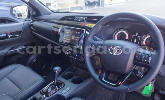 Nunua Ilio tumika Toyota Hilux White Gari ndani ya Mbabane nchini Manzini Nunua Ilio tumika Toyota Hilux White Gari ndani ya Mbabane nchini Manzini