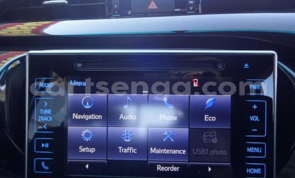 Nunua Ilio tumika Toyota Hilux White Gari ndani ya Mbabane nchini Manzini Nunua Ilio tumika Toyota Hilux White Gari ndani ya Mbabane nchini Manzini