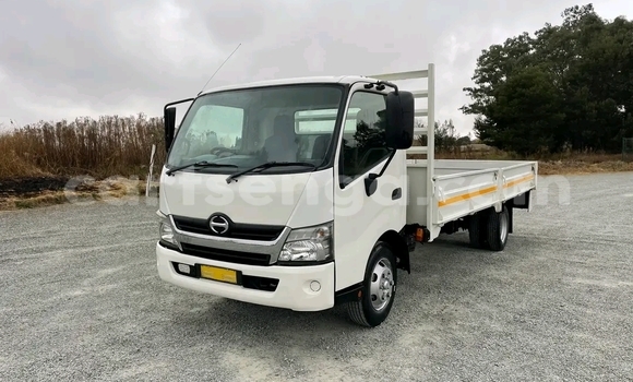 Acheter Occasion Utilitaire Toyota Dyna Blanc à Hluti, Shiselweni District Acheter Occasion Utilitaire Toyota Dyna Blanc à Hluti, Shiselweni District