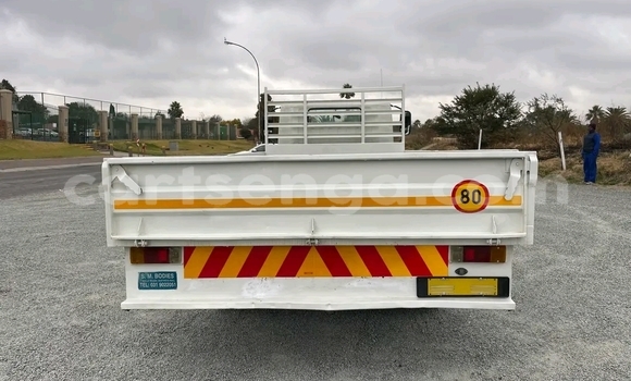 Acheter Occasion Utilitaire Toyota Dyna Blanc à Hluti, Shiselweni District Acheter Occasion Utilitaire Toyota Dyna Blanc à Hluti, Shiselweni District